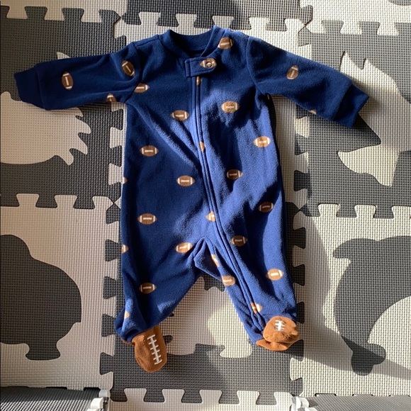 Baby boy 0-3 months fleece football pajamas - Picture 1 of 2